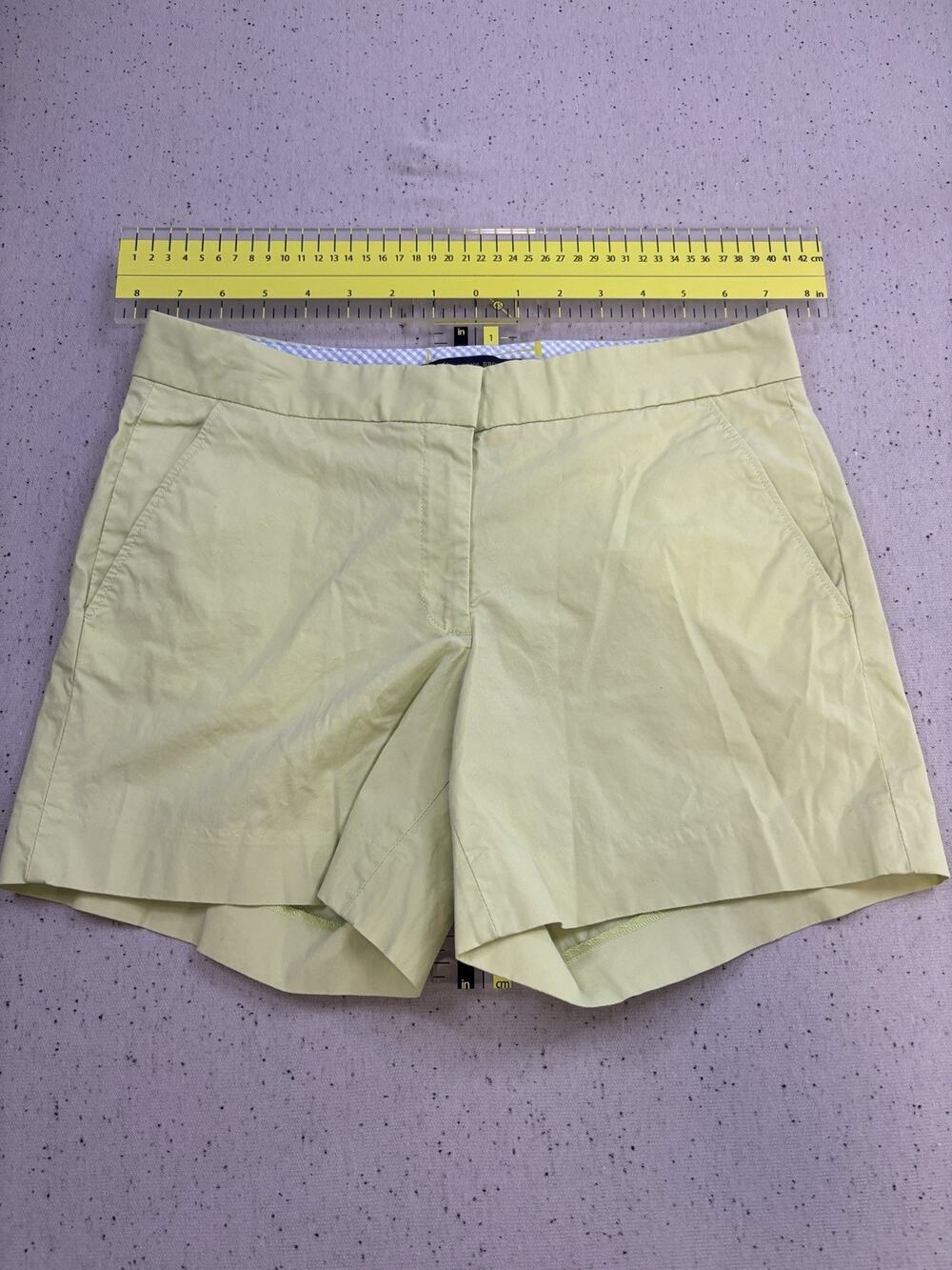 Brooks Brothers Light Green Women’s Shorts Size 6